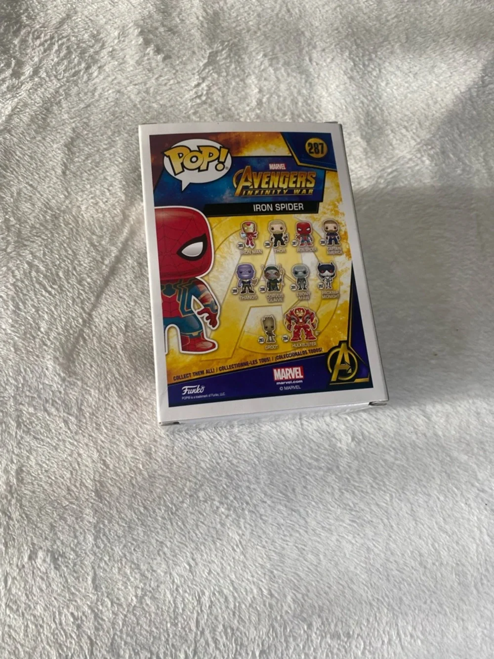 Funko Iron Spider Bobblehead - Red, Blue & Gold - Picture 2 of 6